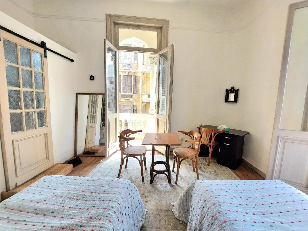 Arab Hostel, Welcoming All Solo And Groups Travellers But, Unmarried Couples Not Allowed 알렉산드리아 외부 사진